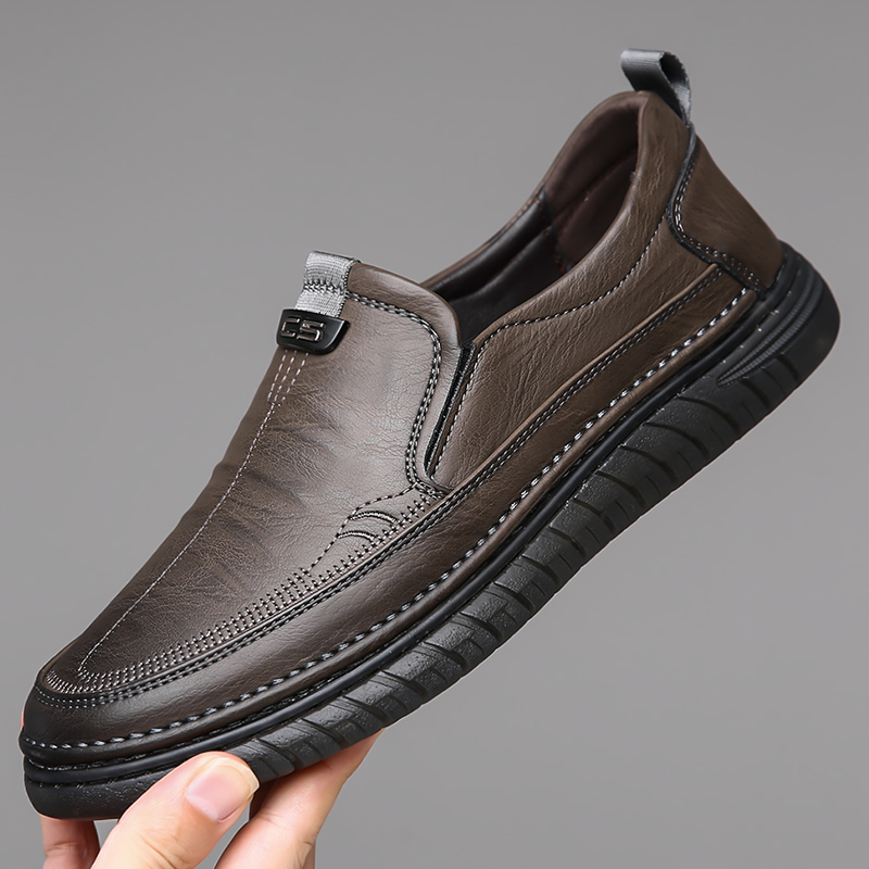 Retro Penny Loafer Genuine Cow - Aqua Sports Club 评论和价格